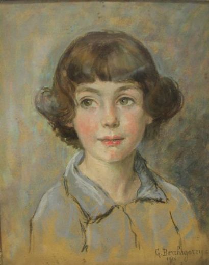 null BERRHAGORRY Gabrielle (1873-?) Portrait d'enfant Pastel signé en bas à droite,...