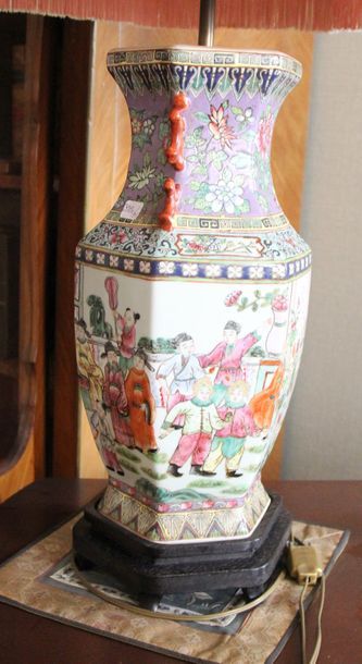 null Vase balustre en porcelaine polychrome CHINE (montée en lampe)