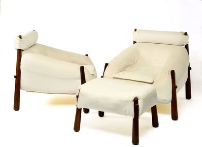 null Percival LAFER (designer brésilien, né en 1936).

Paire de fauteuils confortables...