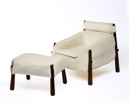 null Percival LAFER (designer brésilien, né en 1936).

Paire de fauteuils confortables...