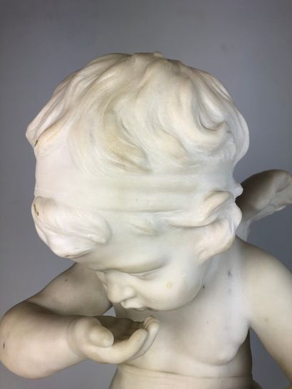 null Fernand HAMAR (1869-1943).

Jeune amour.

Sculpture en marbre blanc, signé sur...