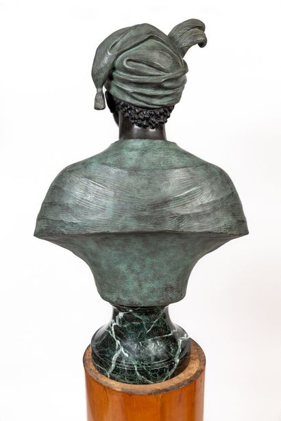 null 
*Paire de bustes de nubiens en bronze, sur des socles en marbre.




H_97 cm...