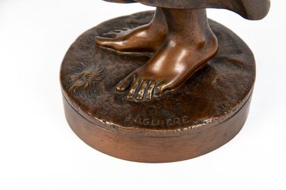 null Alexandre FALGUIERE (1831-1900).

Mignon.

Sculpture en bronze, signée et titrée.

H_48,5...