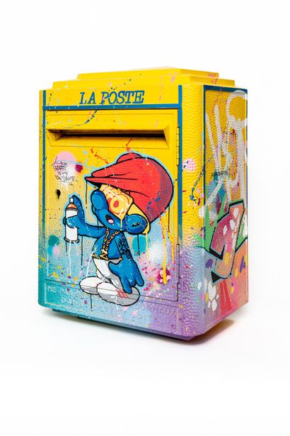 null ZENOY (street art - William PINÇON, born in 1974).

Letterbox Smurf Post.

Aerosol...