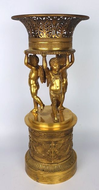 null Pierre Philippe THOMIRE (1751-1843), in the taste of.

A chased and gilded bronze...