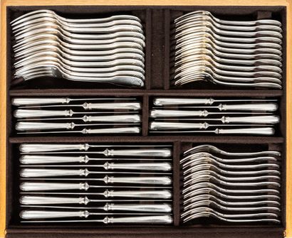 null CHRISTOFLE.

Complete set of silver-plated cutlery and knives, "Vendôme" model...