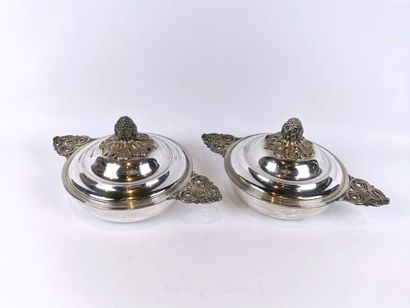 null PUIFORCAT. 

Pair of vegetable dishes covered with silver handles, chased model...