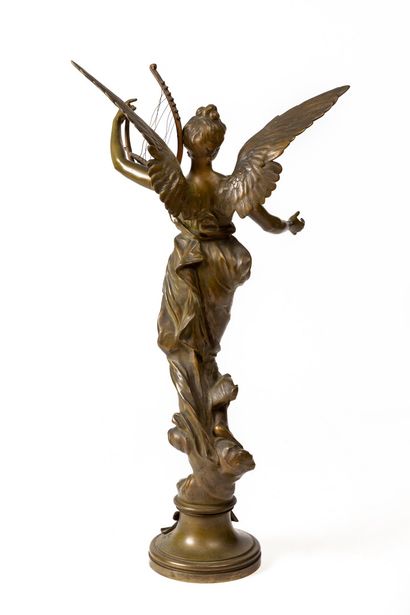 null Eugène MARIOTON (1857-1933).

The Inspiration.

A bronze sculpture with a green...