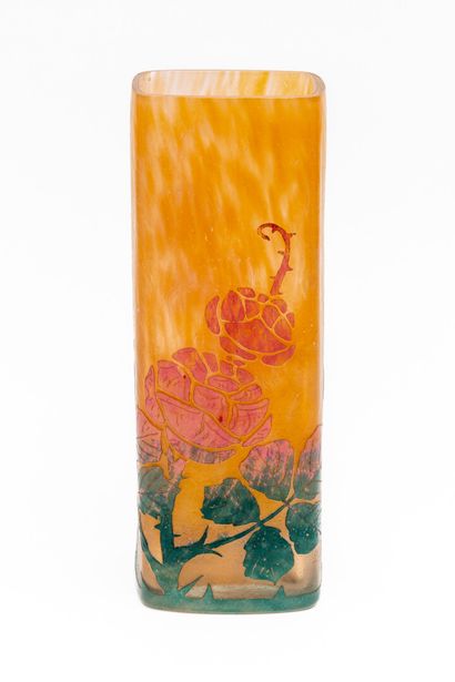 null FRENCH GLASS.

Straight rectangular vase in double glass, orange marbled with...