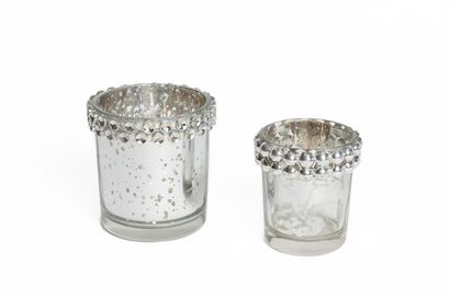 null Pair of silver plated eglomerate glass candle holders. 

Contemporary Italian...