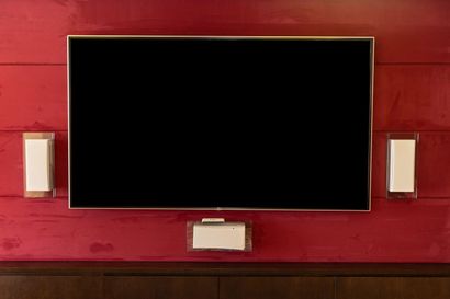 Large flat screen TV LG 86SJ957V (86