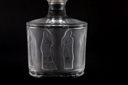 null LALIQUE France.

Carafe en cristal moulé pressé satiné, modèle "Femmes antiques",...
