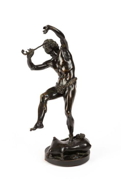  Eugène Louis LEQUESNE (1815-1887). 
Faune dansant. 
Bronze à patine brune. 
Cachet...