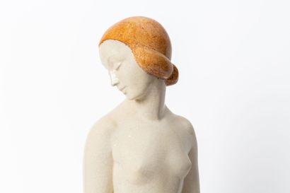 null Pierre LE FAGUAYS (1892-1962). 

Nu féminin aux paniers de fruits. 

Sculpture...