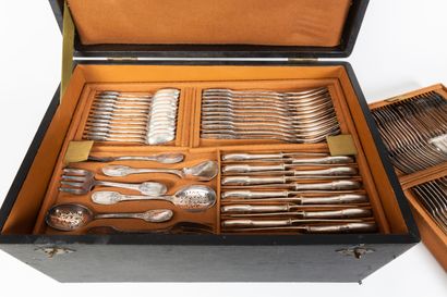 null CHRISTOFLE. 

Important silver-plated cutlery and knife set, "Delafosse" model,...