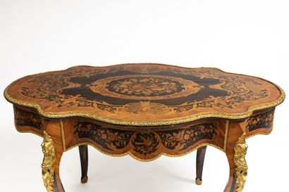 null Table of living room in marquetry of wood of veneer with rich decoration of...