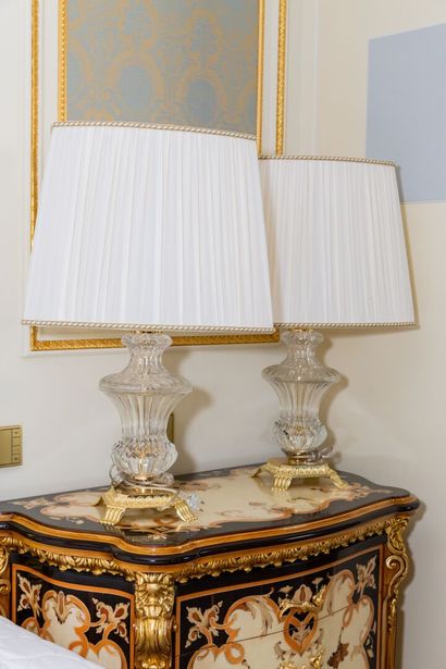 null 
Pair of cut crystal bedside lamp feet with baluster shaft, on a gilt bronze...