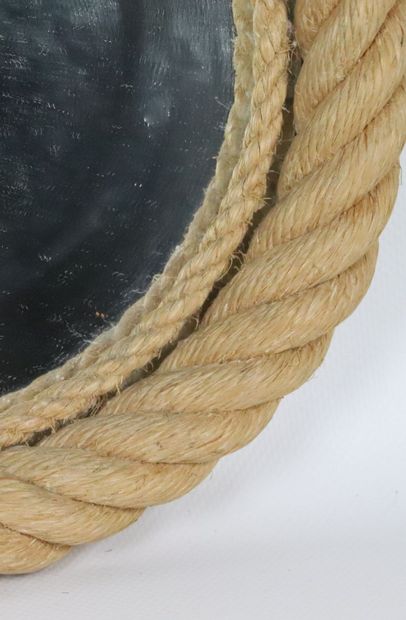 null AUDOUX-MINET, in the taste of.

Small circular mirror in braided rope. 

D_23...