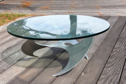 null Knut HESTERBERG, Editions Kappa.

Coffee table "Propeller", with aluminum base...