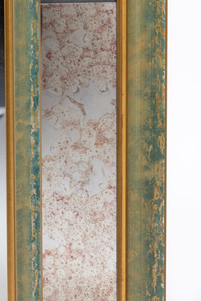 null Jean MARAIS (1913-1998).
Rare rectangular mirror decorated with five bas-reliefs...