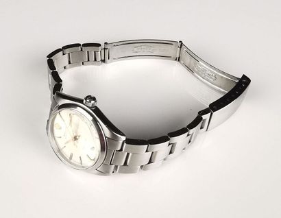 null ROLEX.
Montre bracelet de femme en acier modèle « Oyster Date ».
Fond couleur...