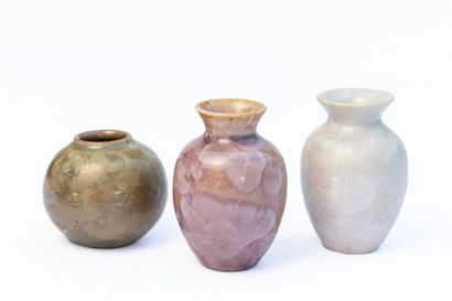 null Serafino FERRARO (1939-2017). 
Three miniature ceramic vases decorated with...
