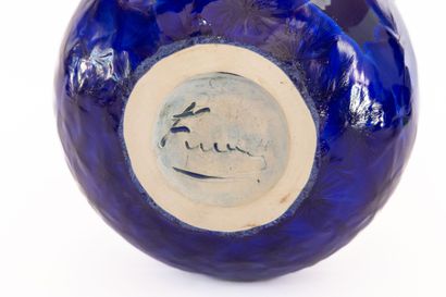 null Serafino FERRARO (1939-2017). 
Vase boule à col légèrement évasé en céramique...