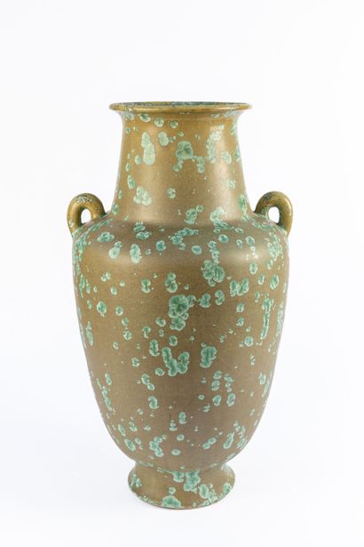 null Serafino FERRARO (1939-2017). 
Ceramic amphora decorated with brown and green...