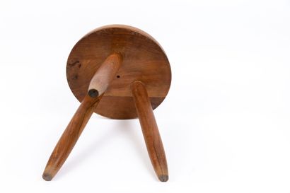 null Charlotte PERRIAND (1903-1999). 
High tripod stool in wood, model "Berger"....