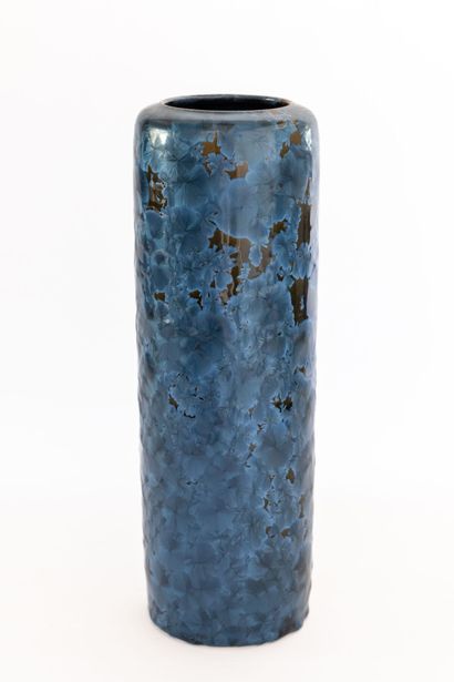 null Serafino FERRARO (1939-2017). 
High cylindrical ceramic vase decorated with...