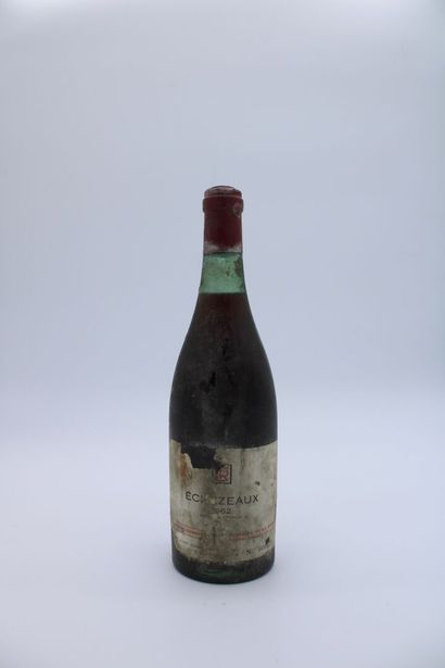  Echézeaux 1962, Domaine René Engel, niveau 3 cm, étiquette partielle