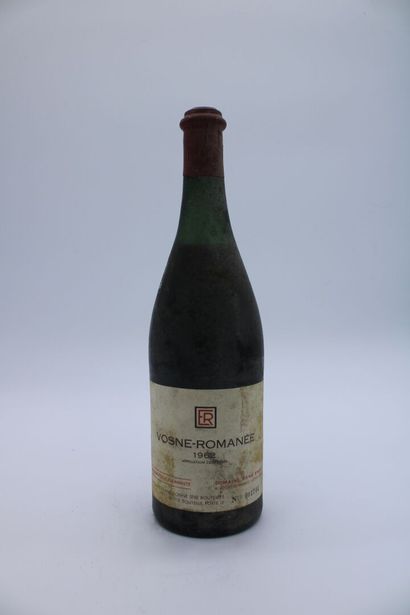 null Vosne-Romanée 1962, Domaine René Engel, niveau 4.8 cm, étiquette tachée