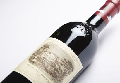 null Château Lafite Rothschild Pauillac 1996, une bouteille