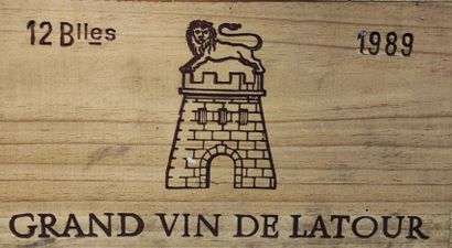  Grand Vin de Château Latour 1989, caisse en bois de 12 bouteilles, bon niveau