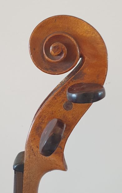  Violin work of Mirecourt around 1900-1920, label model after Stradivarius, good...