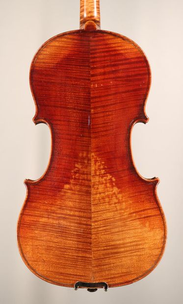 null *Violin made in Mirecourt around 1880 in the Grandjon circle, restorations on...