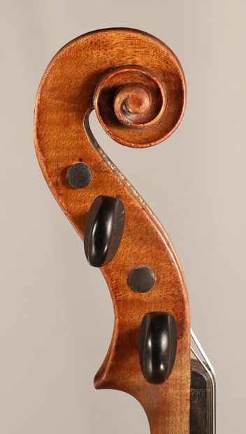 null *German violin 19th around 1860/1880, slight restorations on the table, 

357mm...