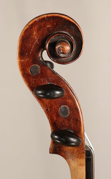 null *Interesting 18th century German work violin bearing a label of Gabriel David...