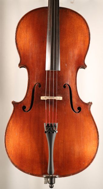 *French cello made in Mirecourt around 1920-30,...