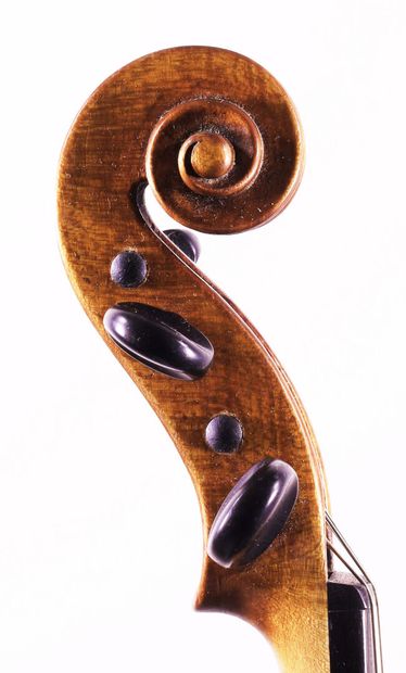 null Très joli violon fait par Paul Knorr, luthier à Machneukirch vers 1950 portant...