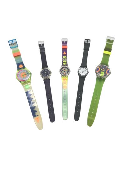 null SWATCH, Lot de 5 montres dont Artic Star, Snow Collage, Classic Stream, Bar...