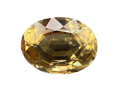 null Citrine, unmounted, oval faceted, approx. 18 cts

20 x 15 mm, weight 4 g