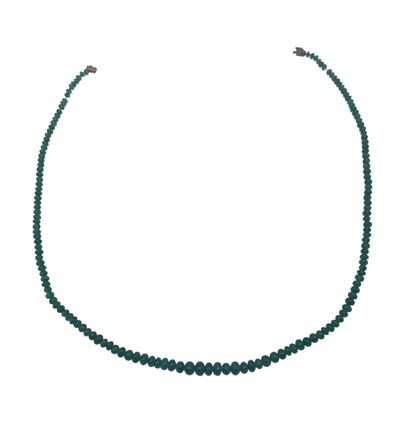 null String of emerald beads in fall, on wire, unmounted and without clasp

length....