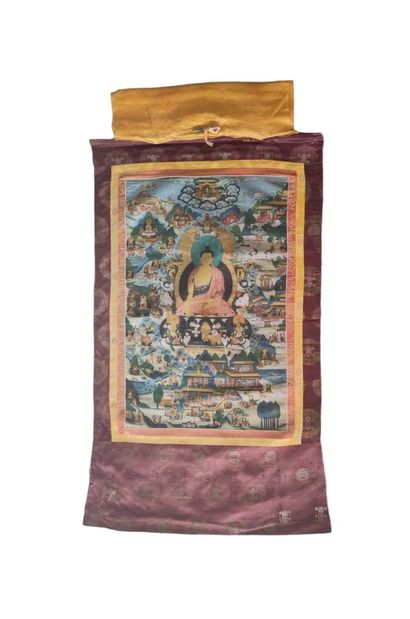 null TIBET - XXe siècle
Thangka, détrempe sur toile, Sakyamuni assis au centre, entouré...