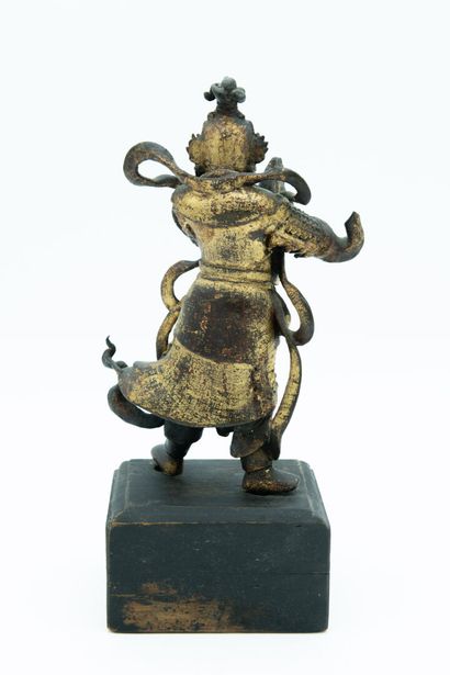null CHINA MING PERIOD (1368 - 1644)
Statuette of Weituo (one of the guardians of...