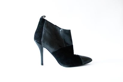 null GUESS, Pair of black suede and leather heeled boots, gold metal trim, suede...