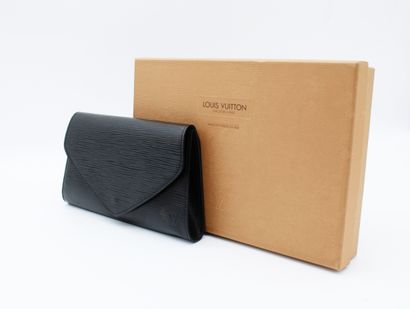 null Louis VUITTON, Black epi leather pouch, closes with a snap, one inside pocket,...