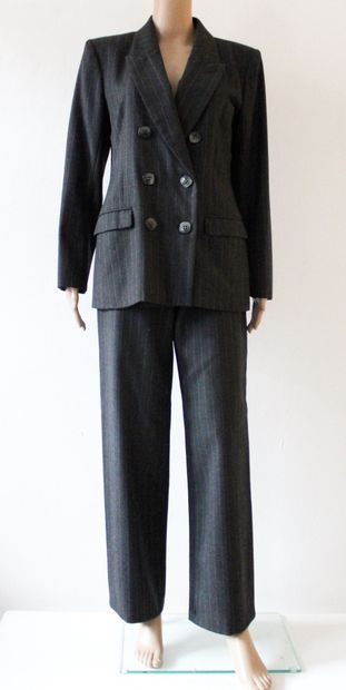 null Yves SAINT LAURENT Rive Gauche, wool suit probably comprising a jacket and pants,...