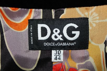 null DOLCE & GABBANA, Black velvet blazer jacket, orange-toned flower lining, fastened...