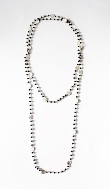 null *Double necklace in 925 sterling silver, decorated with pastilles and onyx beads,...